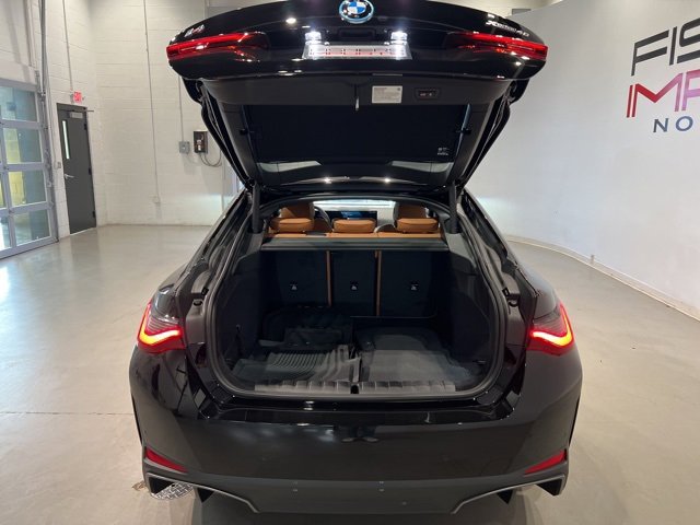 Used 2025 BMW i4 xDrive40i image 48