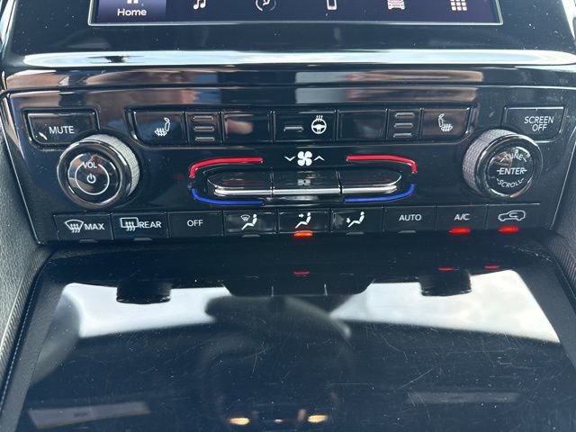 Used 2024 Jeep Grand Cherokee Altitude image 19