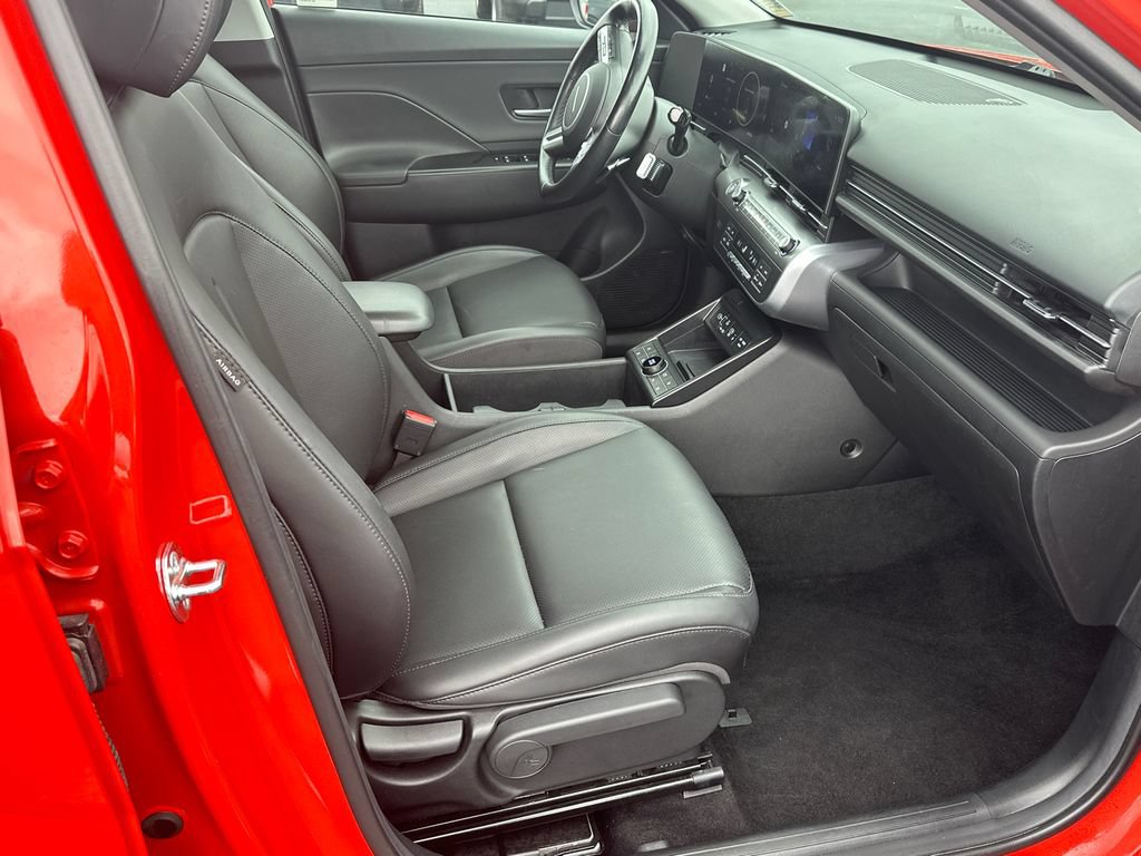 Used 2024 Hyundai Kona Limited FWD image 13