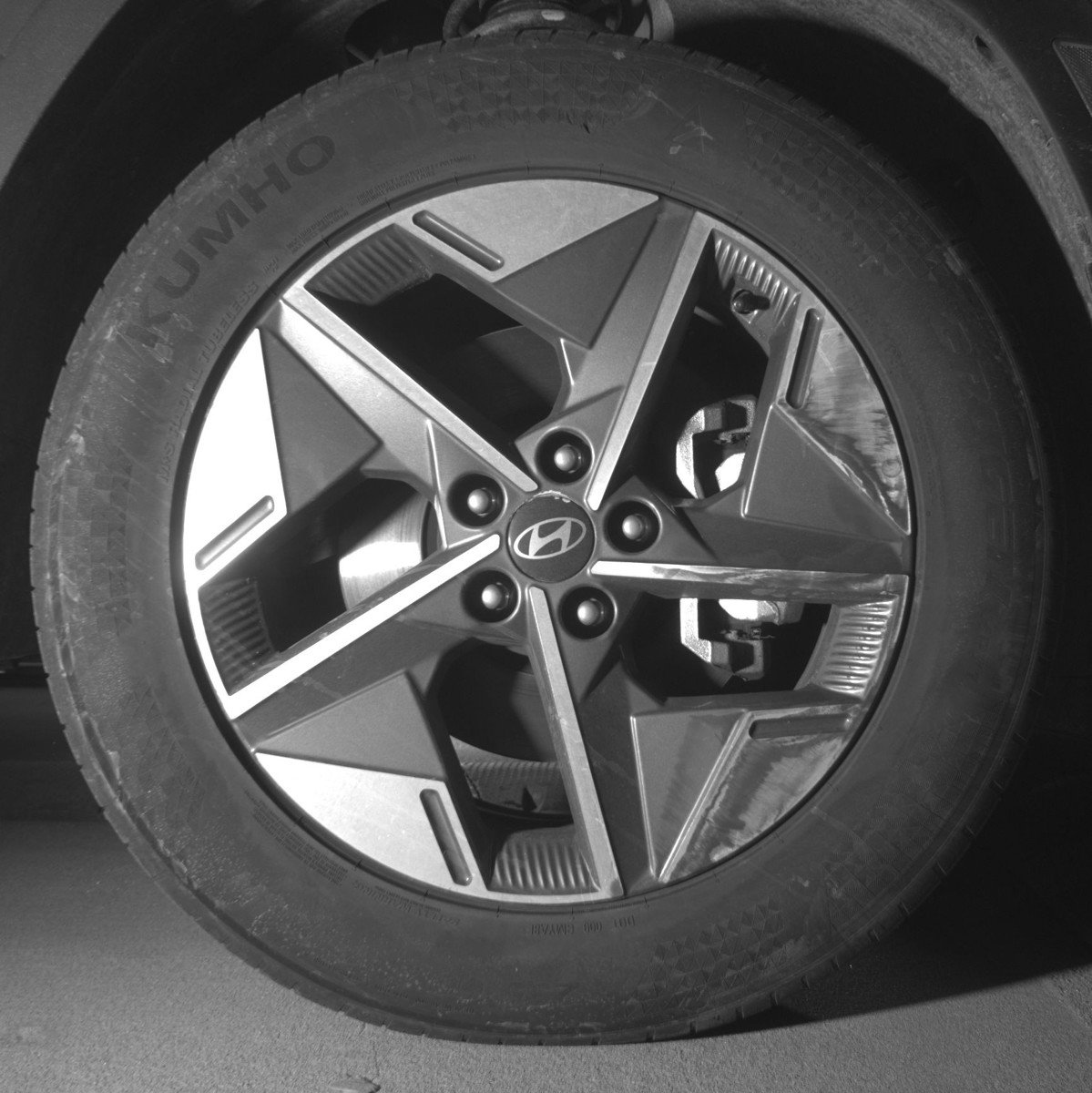 Used 2025 Hyundai Tucson SEL FWD image 13