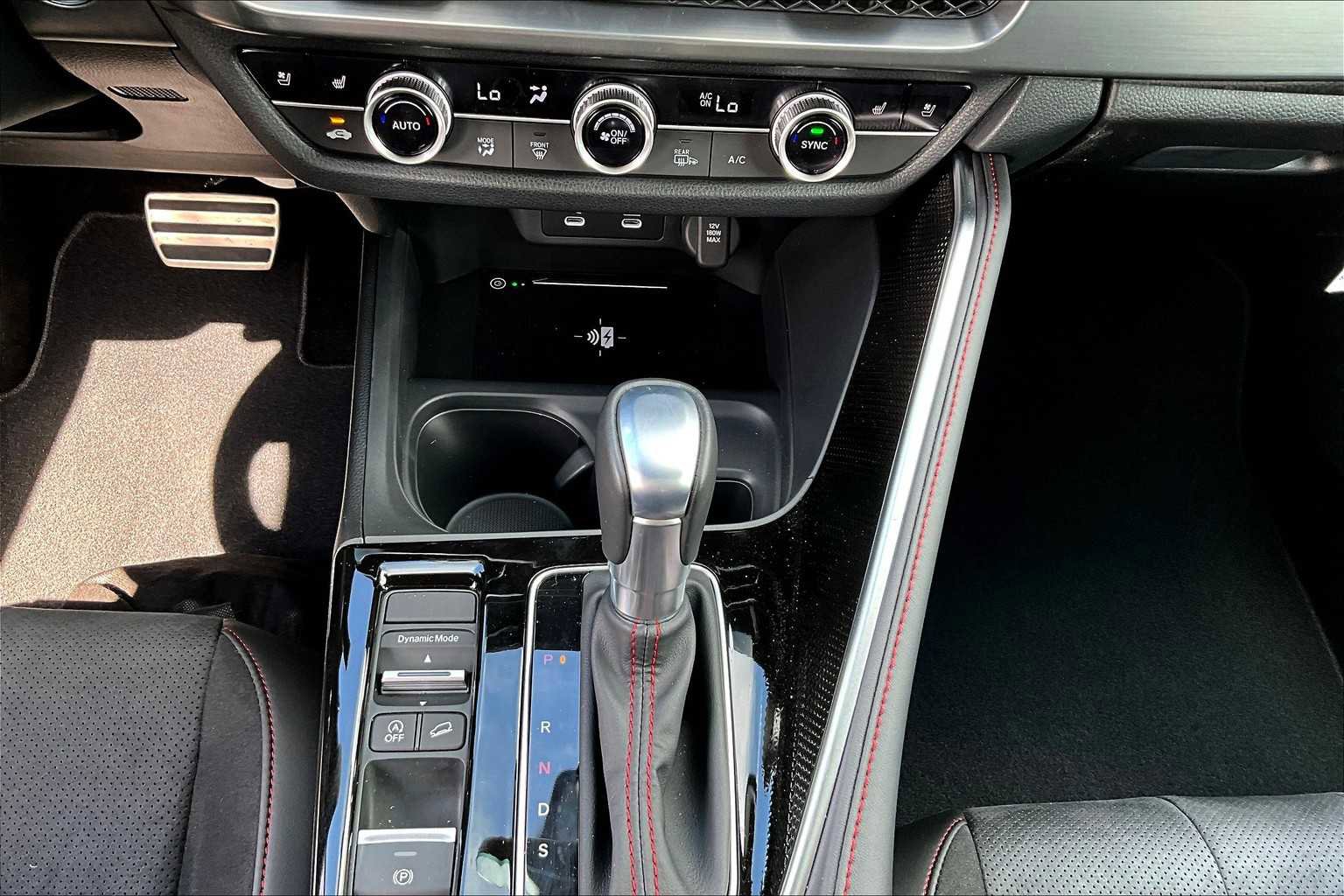 Certified 2025 Acura ADX A-Spec image 19