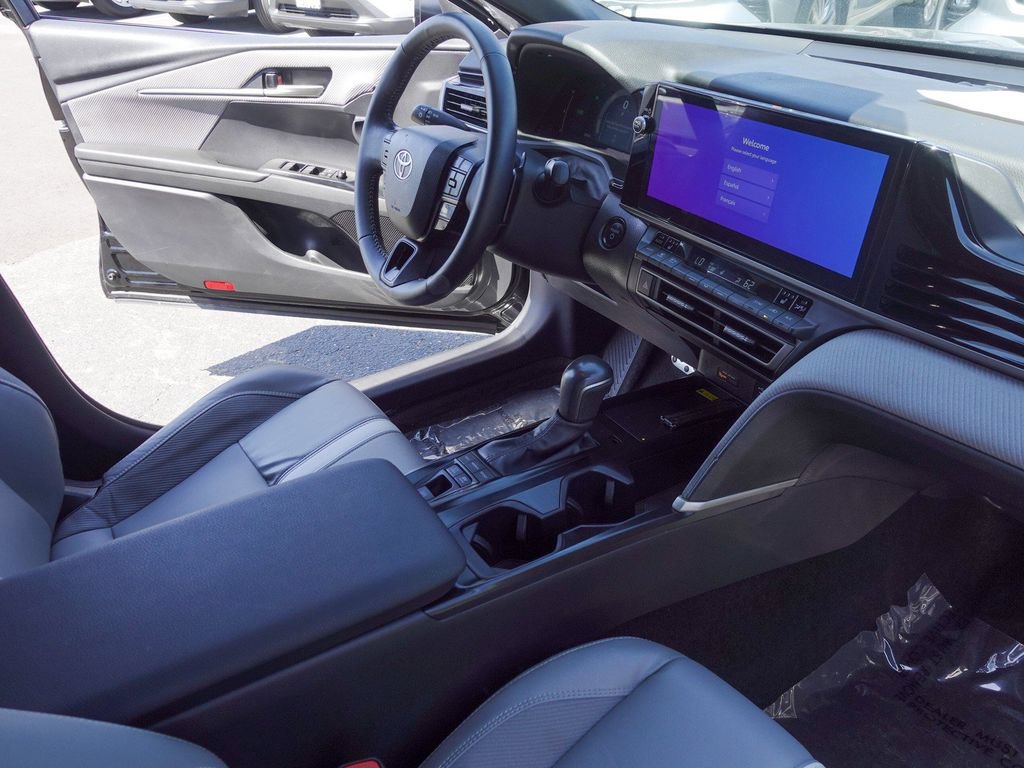 Used 2025 Toyota Camry SE w/ Multimedia Upgrade Package FWD image 13