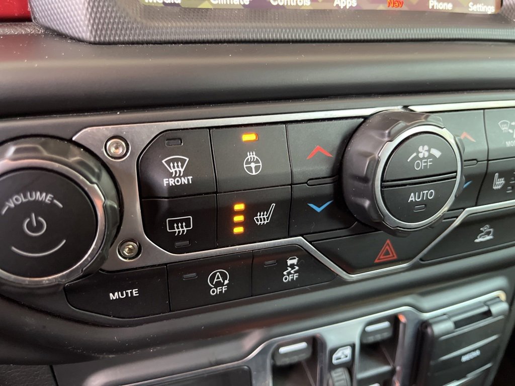 Used 2022 Jeep Wrangler Unlimited Rubicon w/ LED Lighting Group image 42