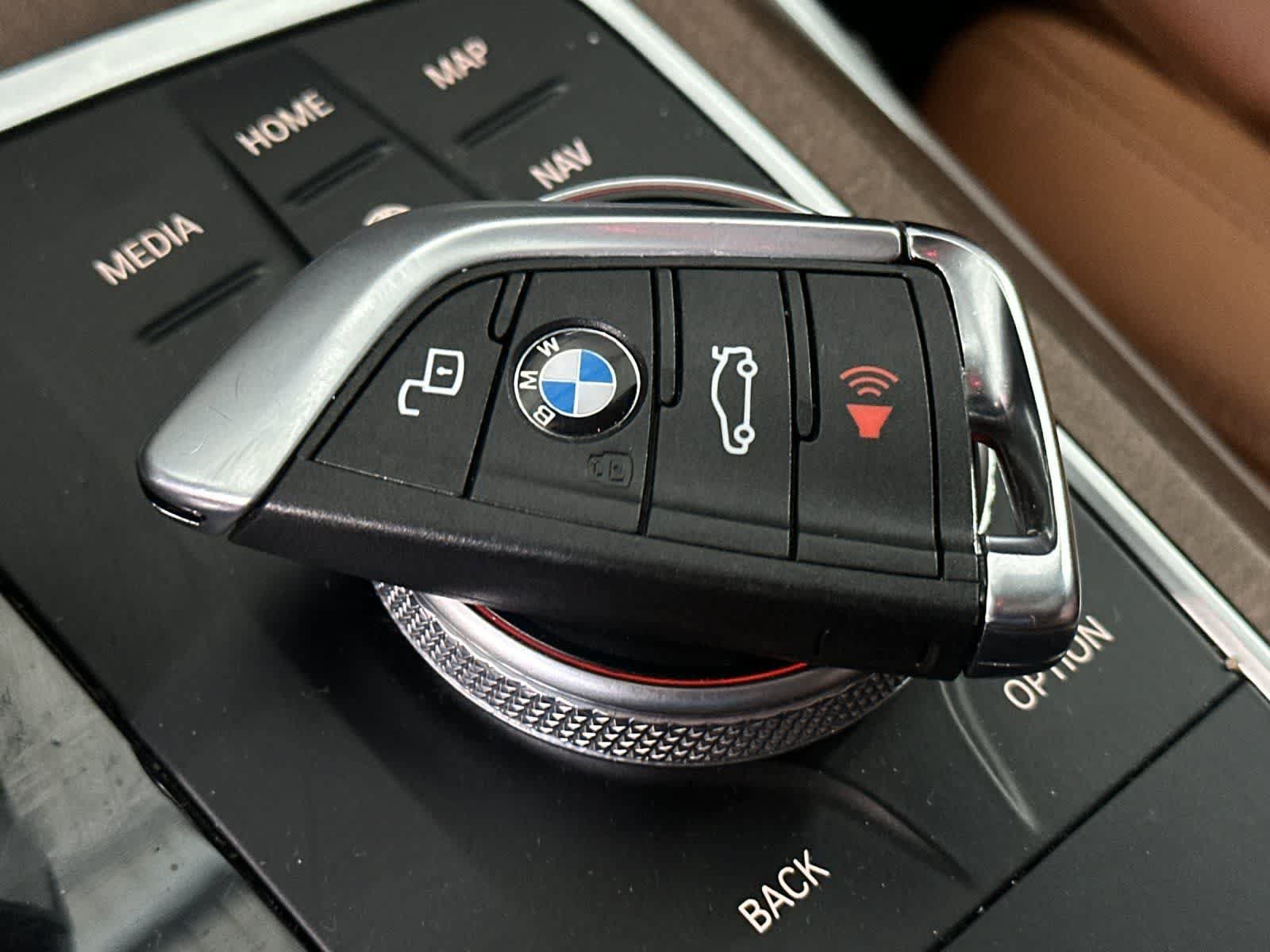 Used 2020 BMW M340i w/ Driving Assistance Package RWD image 29