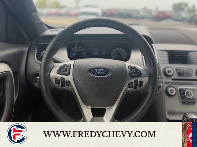 Used 2019 Ford Taurus SEL FWD image 12