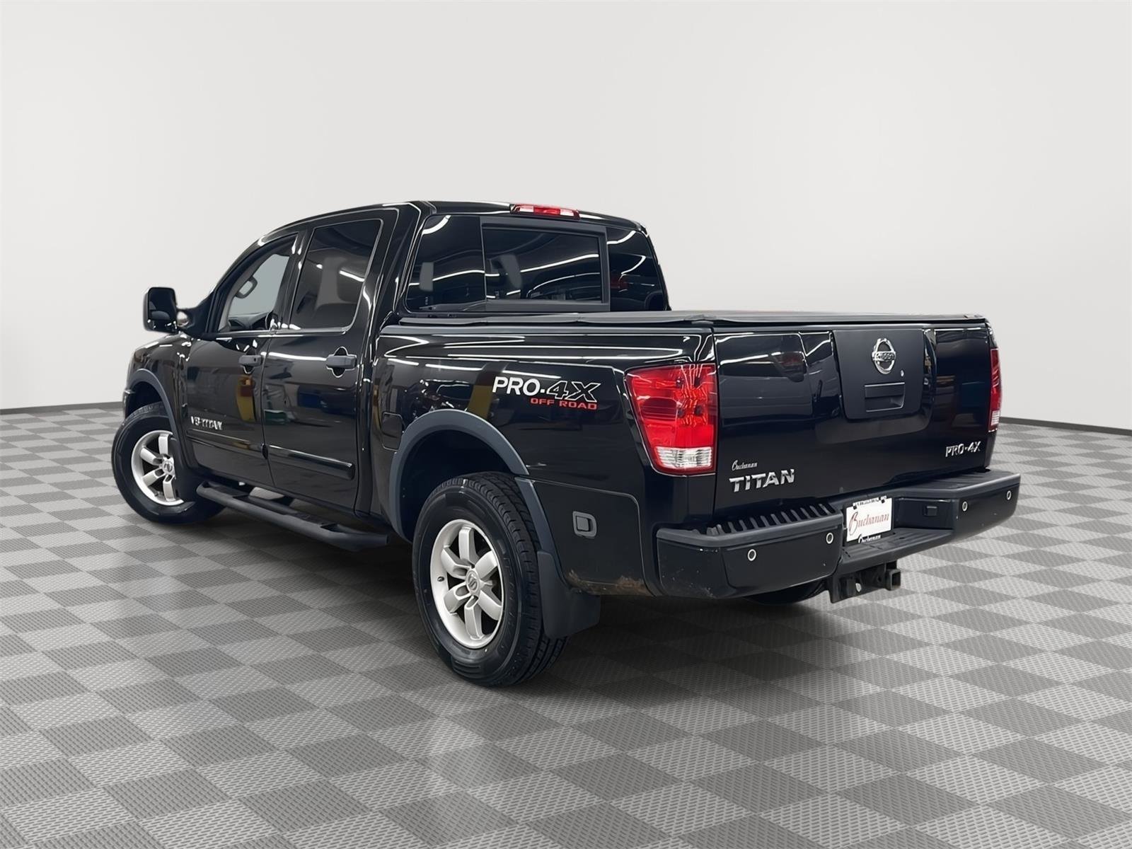 Used 2012 Nissan Titan PRO-4X w/ Pro-4x Luxury Pkg image 4