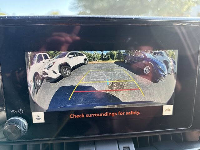 Used 2023 Toyota RAV4 XLE Premium AWD/4WD image 23