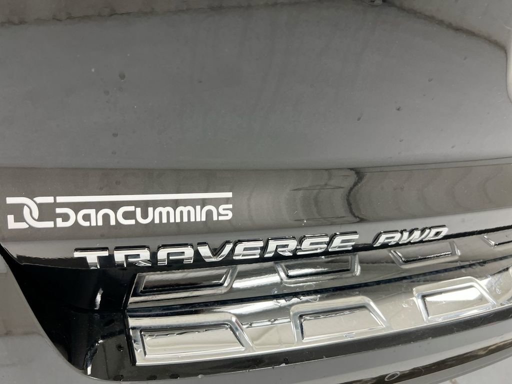 Used 2017 Chevrolet Traverse Premier AWD/4WD image 28
