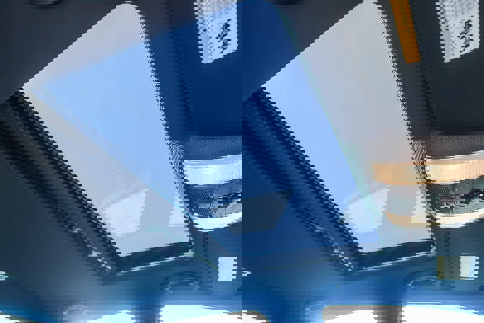 Used 2012 Mercedes-Benz C 250 Sedan image 16