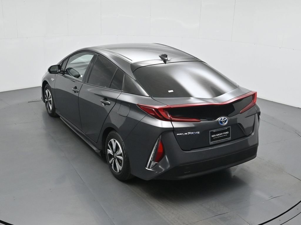 Used 2018 Toyota Prius Prime Plus image 39