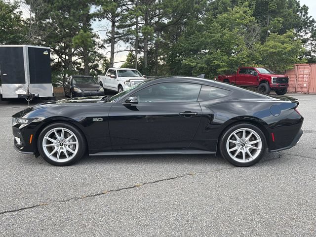 Certified 2024 Ford Mustang GT Premium RWD image 4