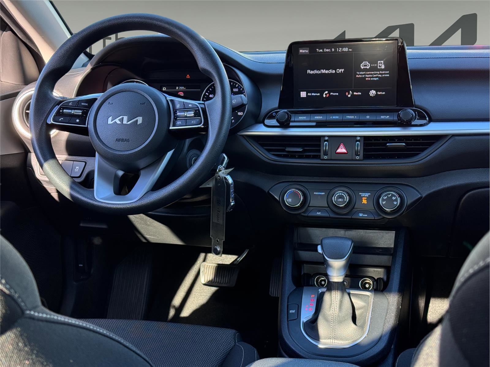 Used 2023 Kia Forte LXS image 18