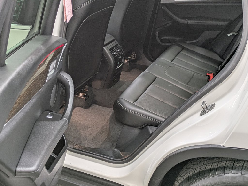 Used 2024 BMW X3 xDrive30i AWD/4WD image 33
