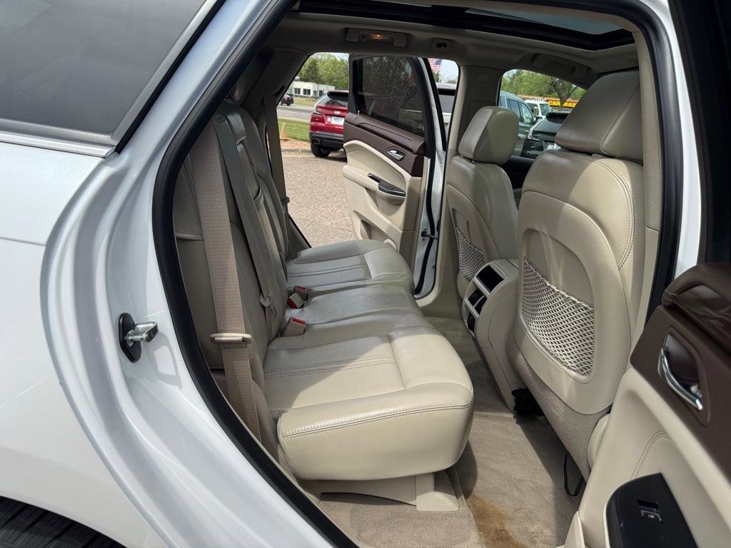Used 2015 Cadillac SRX Luxury AWD/4WD image 24
