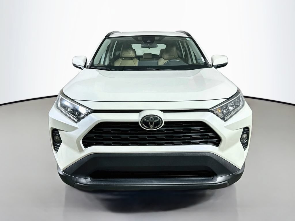 Used 2021 Toyota RAV4 XLE Premium FWD image 2