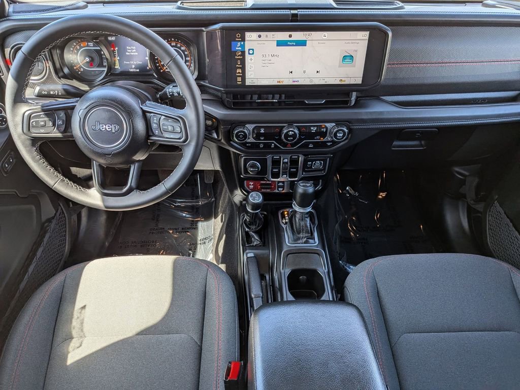 Used 2025 Jeep Wrangler Unlimited Rubicon image 22