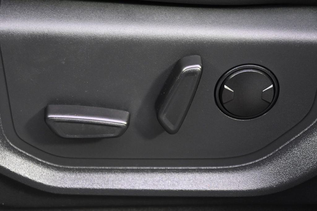 Used 2023 Ford Expedition Max XLT AWD/4WD image 14