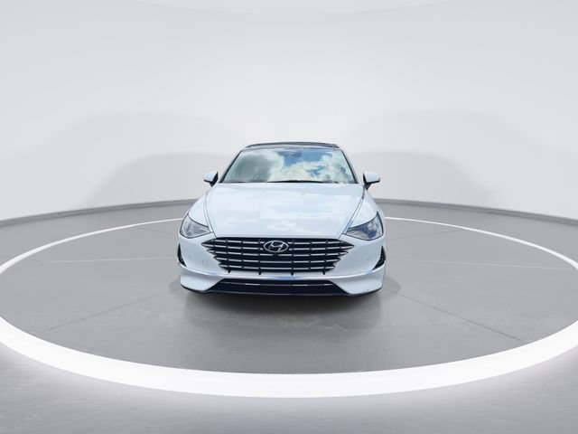 Used 2023 Hyundai Sonata Limited w/ Cargo Package FWD image 3