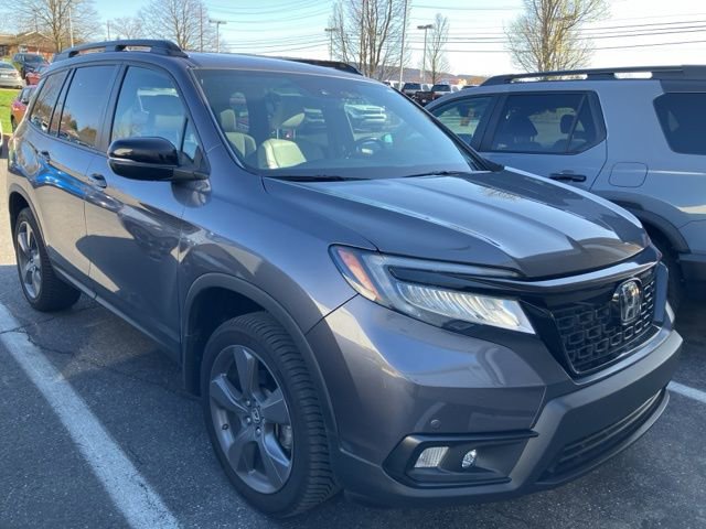 Certified 2021 Honda Passport Touring image 3
