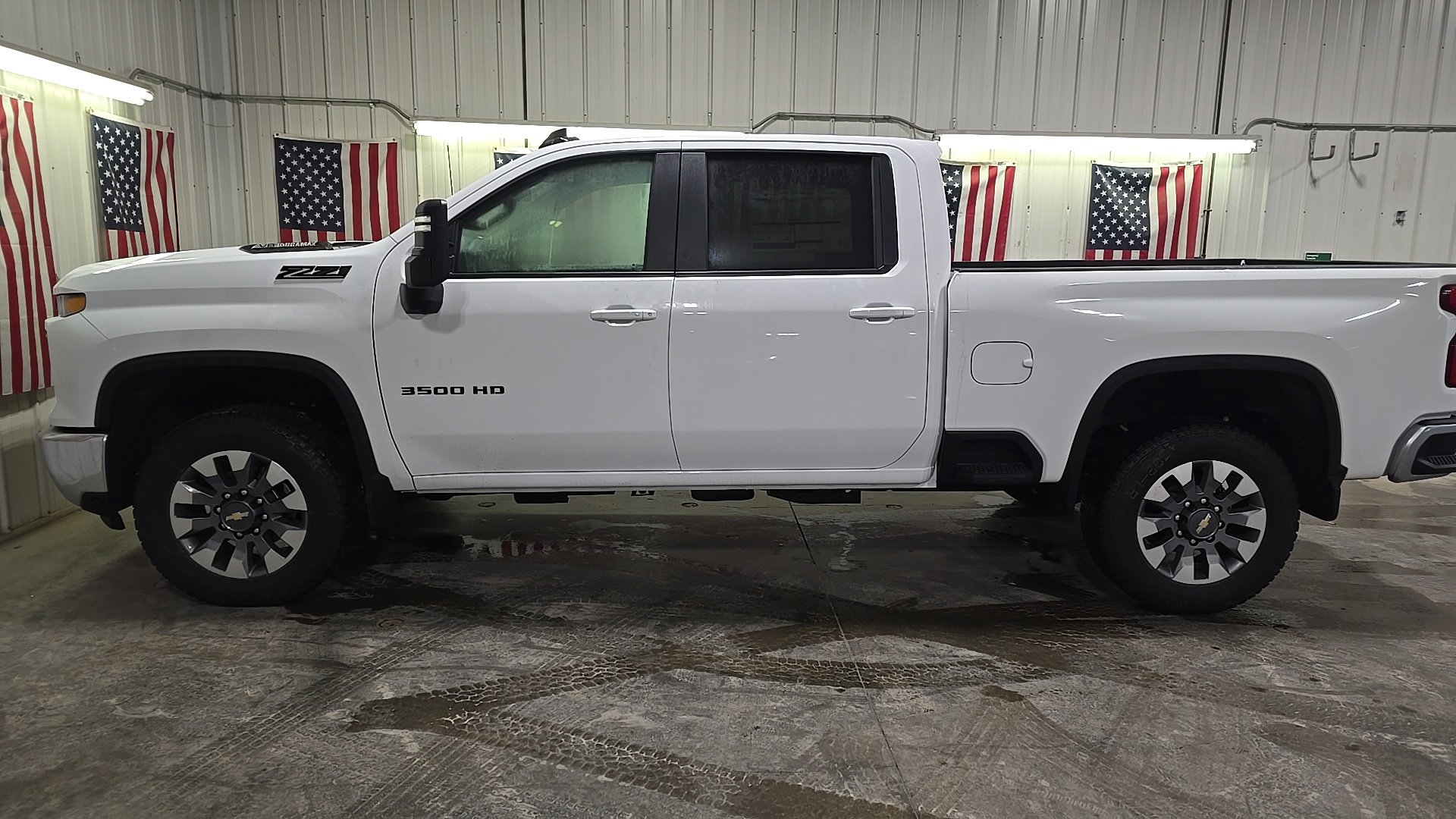 New 2026 Chevrolet Silverado 3500 LT w/ All Star Edition image 3