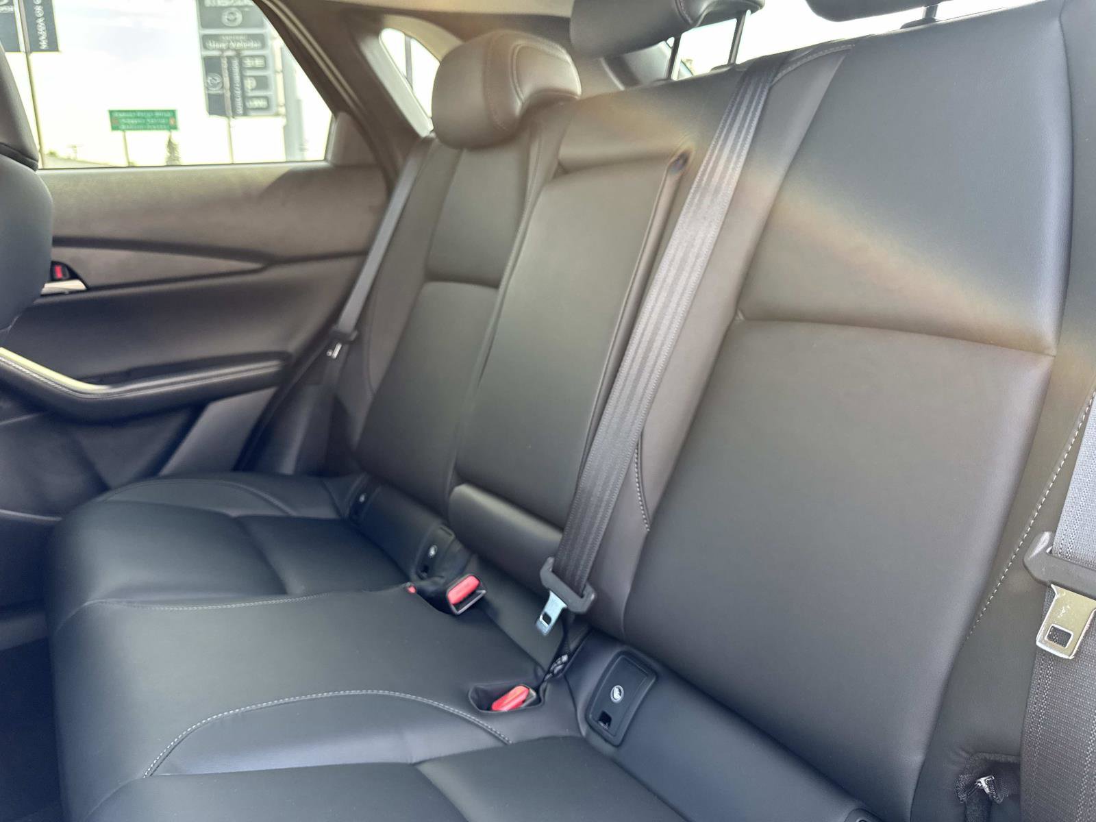 New 2025 MAZDA CX-30 AWD 2.5 S w/ Select Sport Pkg image 17