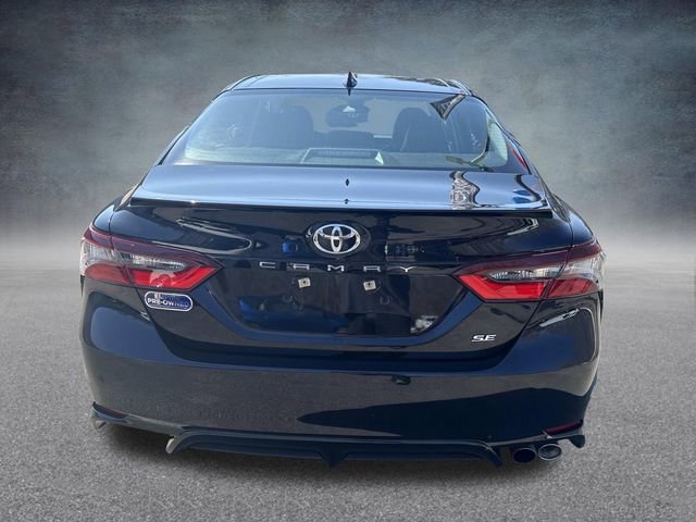 Used 2023 Toyota Camry SE image 6