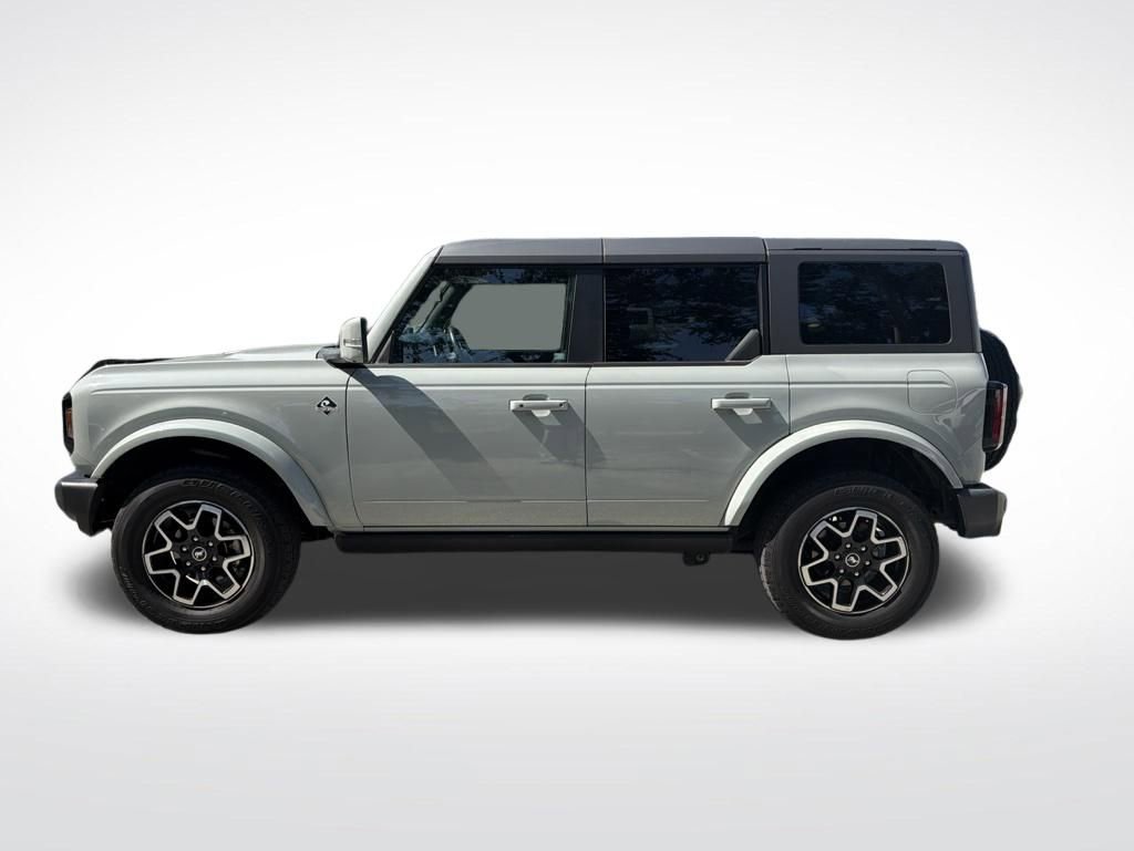 Used 2024 Ford Bronco Outer Banks AWD/4WD image 8