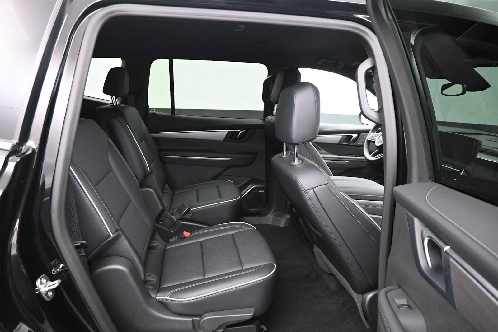 Used 2026 Buick Enclave Preferred FWD image 12