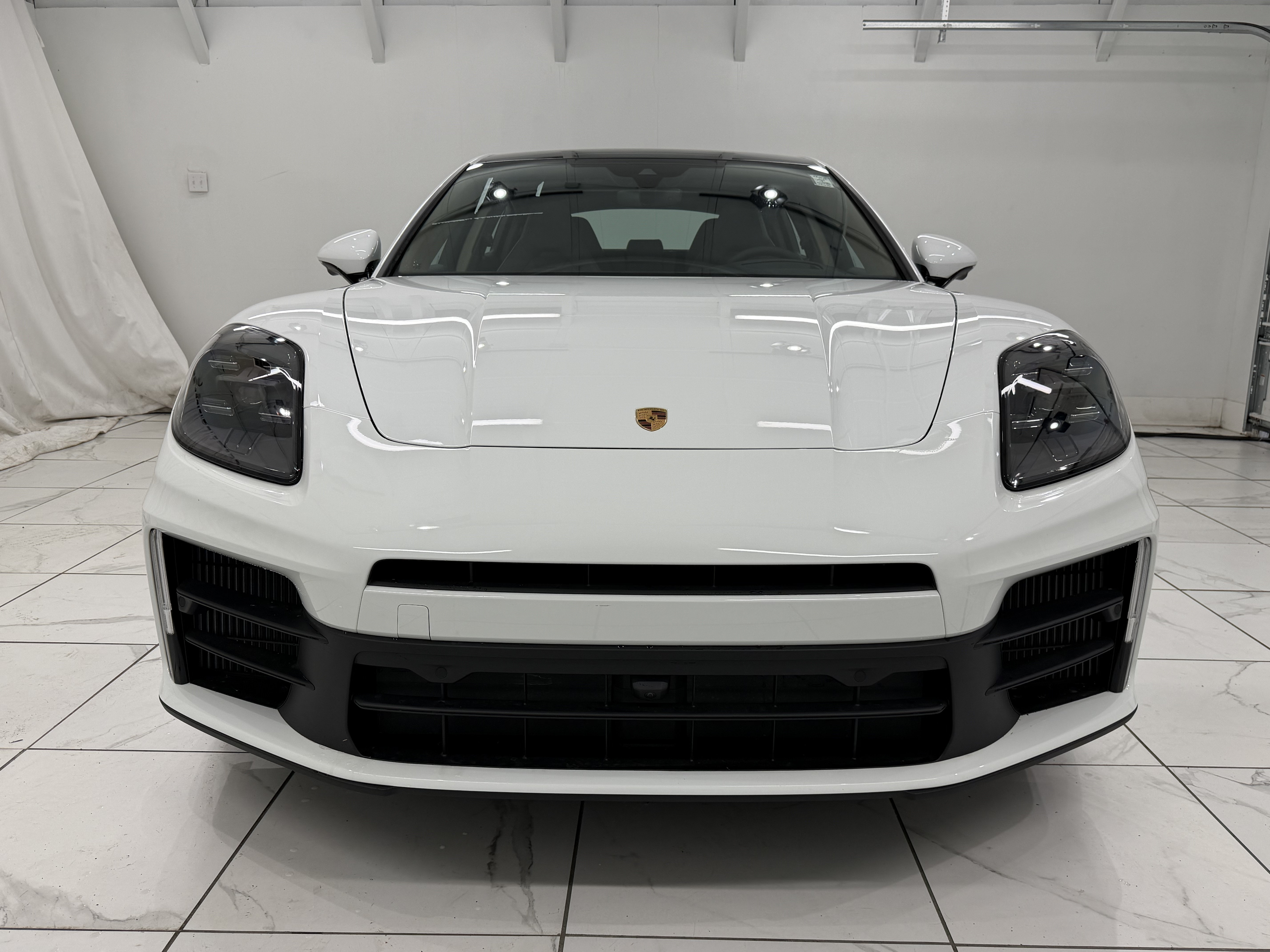 New 2026 Porsche Panamera image 9