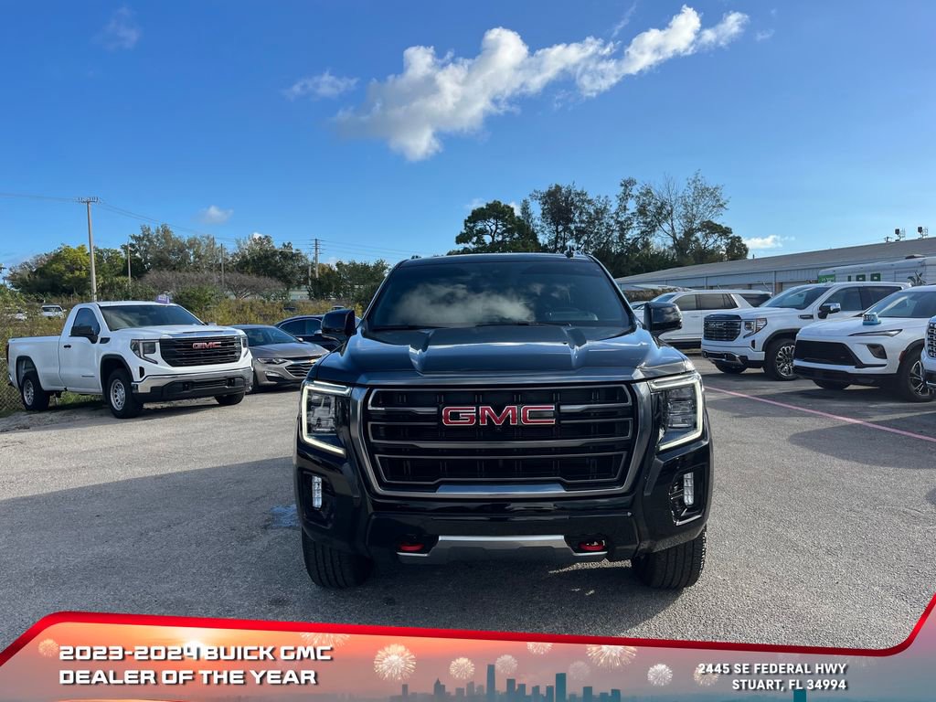 Used 2024 GMC Yukon AT4 image 3