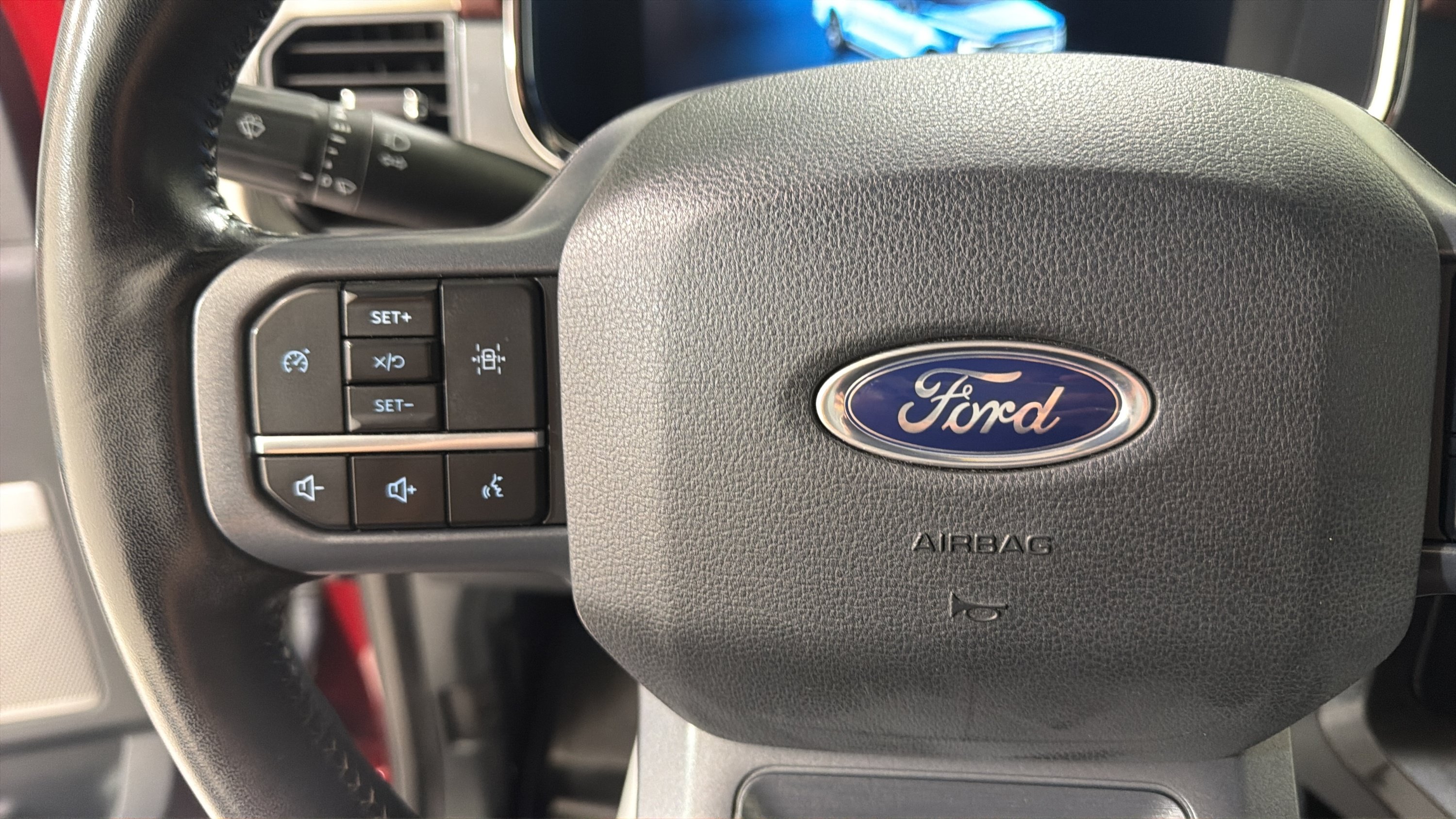 Used 2023 Ford F150 4x4 SuperCrew image 13