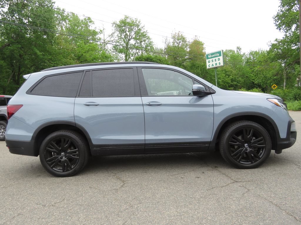 Used 2022 Honda Pilot Black Edition image 4