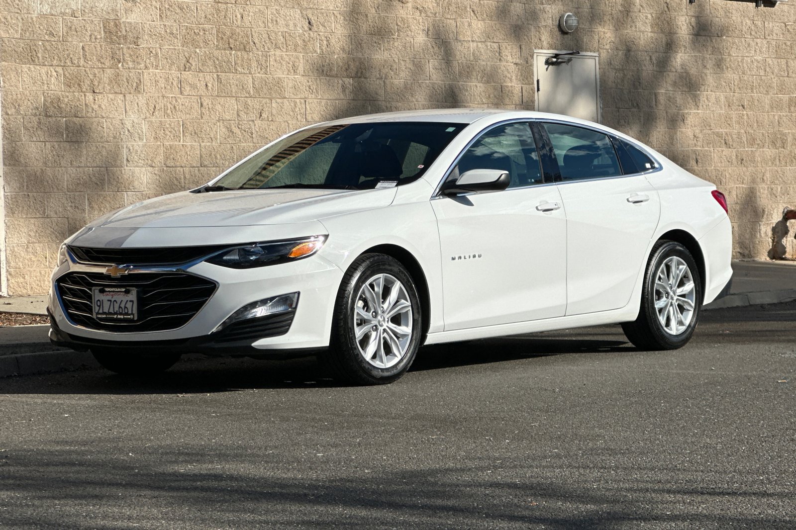 Used 2024 Chevrolet Malibu LT FWD image 7