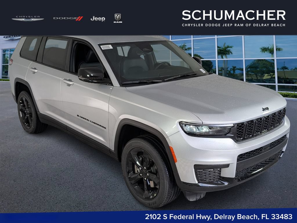 New 2025 Jeep Grand Cherokee L Altitude RWD image 2