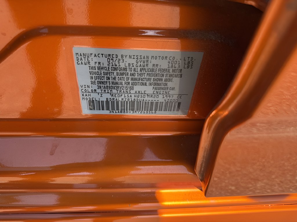 Used 2024 Nissan Sentra SR FWD image 11