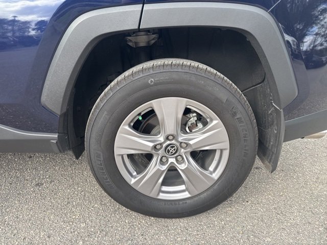 Used 2025 Toyota RAV4 XLE w/ Convenience Package image 14