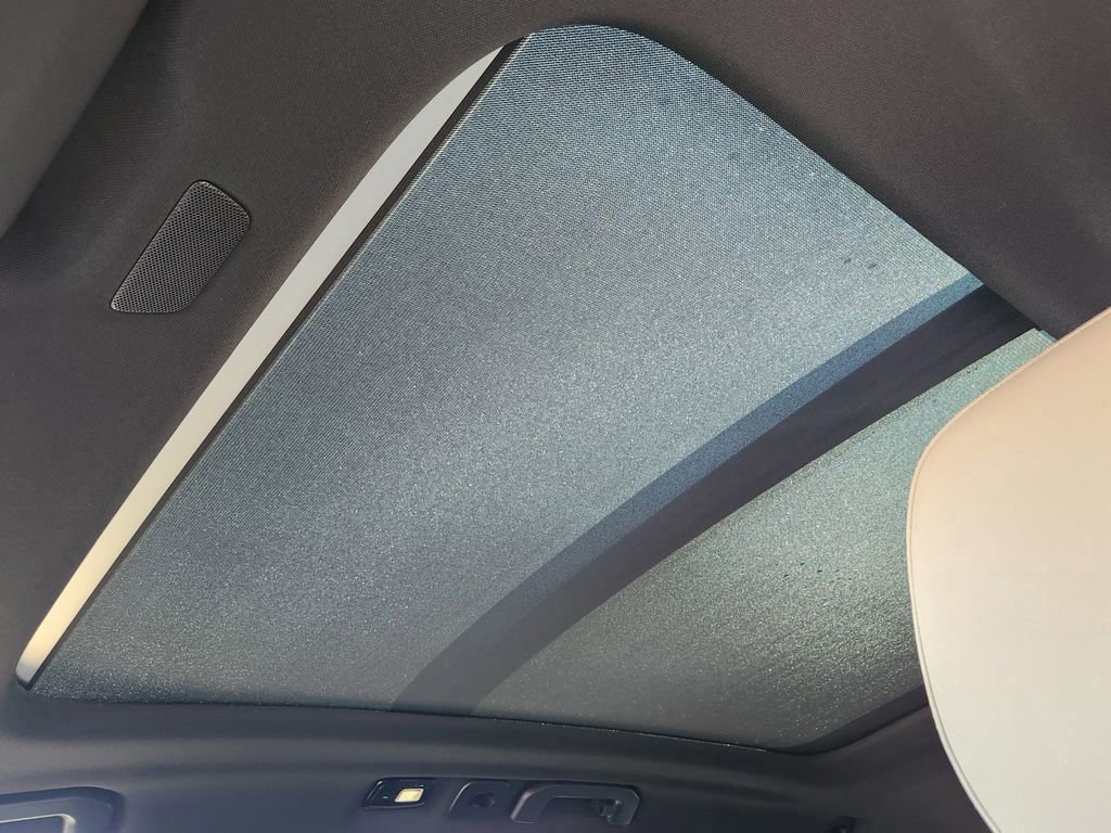 New 2026 Volvo XC60 B5 Plus w/ Protection Package Premier image 15