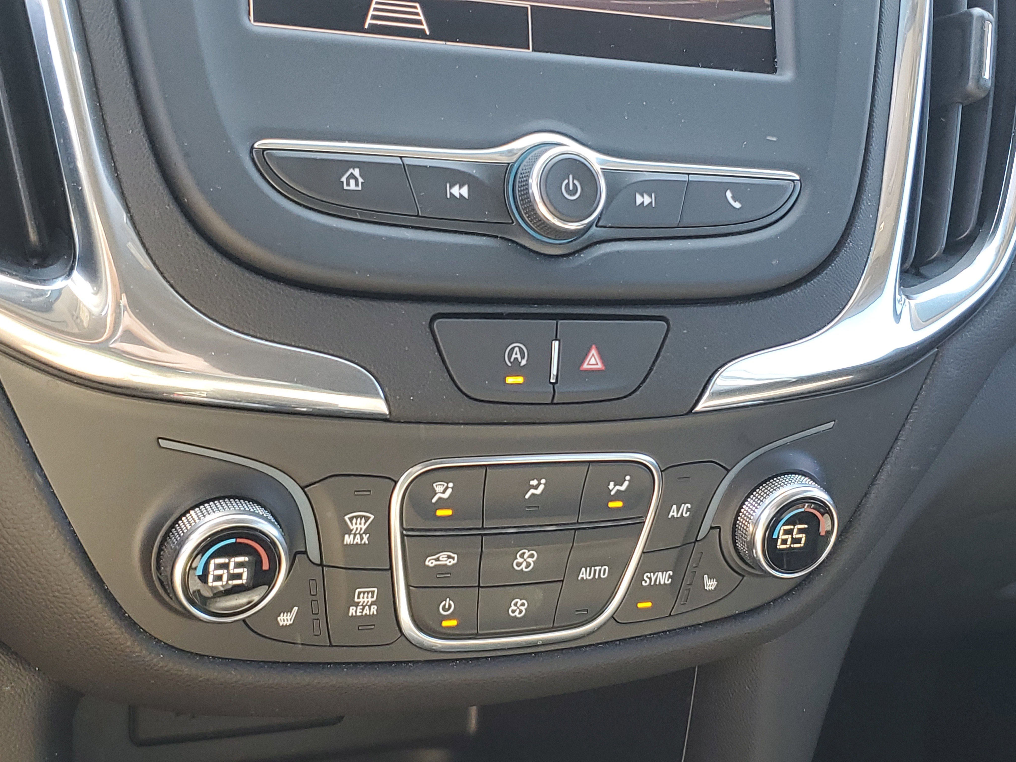 Used 2024 Chevrolet Equinox LT image 20