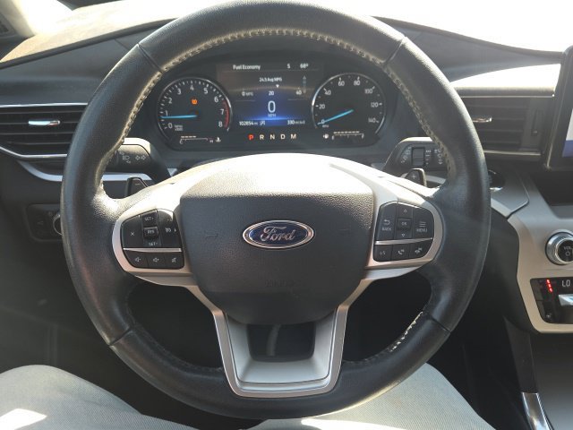 Used 2021 Ford Explorer XLT w/ Equipment Group 202A AWD/4WD image 38