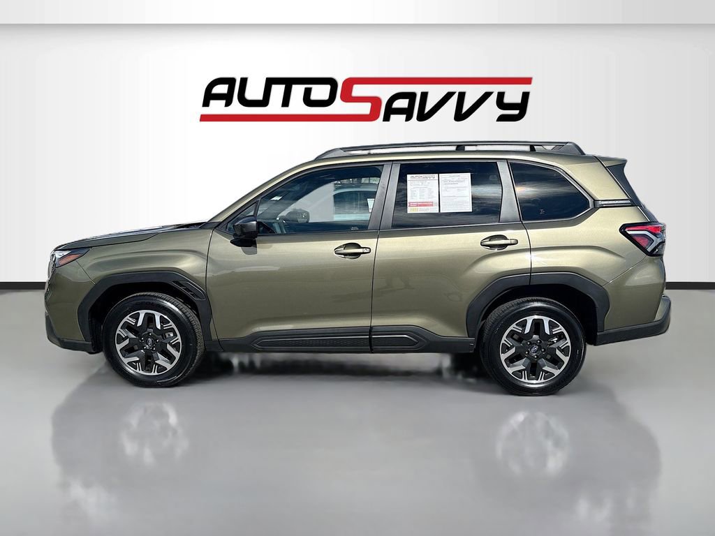Used 2025 Subaru Forester Premium w/ Convenience Package #1 AWD/4WD image 4