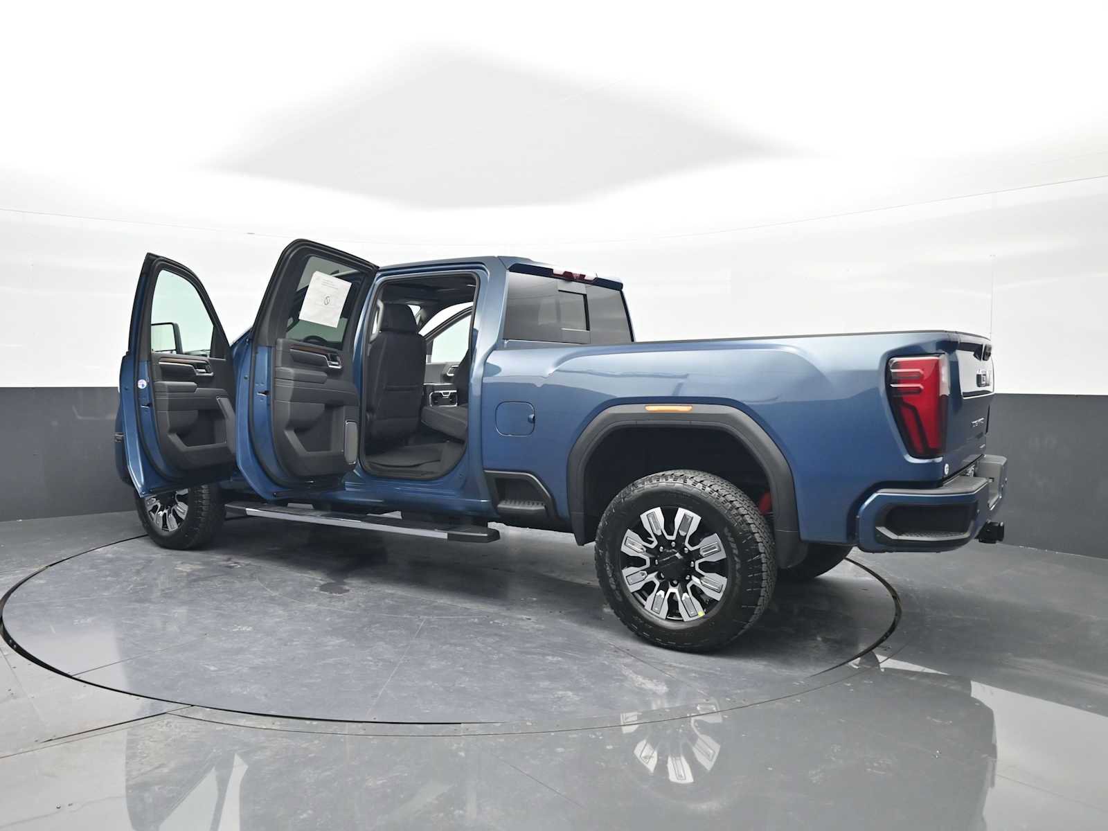 New 2026 GMC Sierra 2500 Denali w/ Denali Reserve Package AWD/4WD image 46