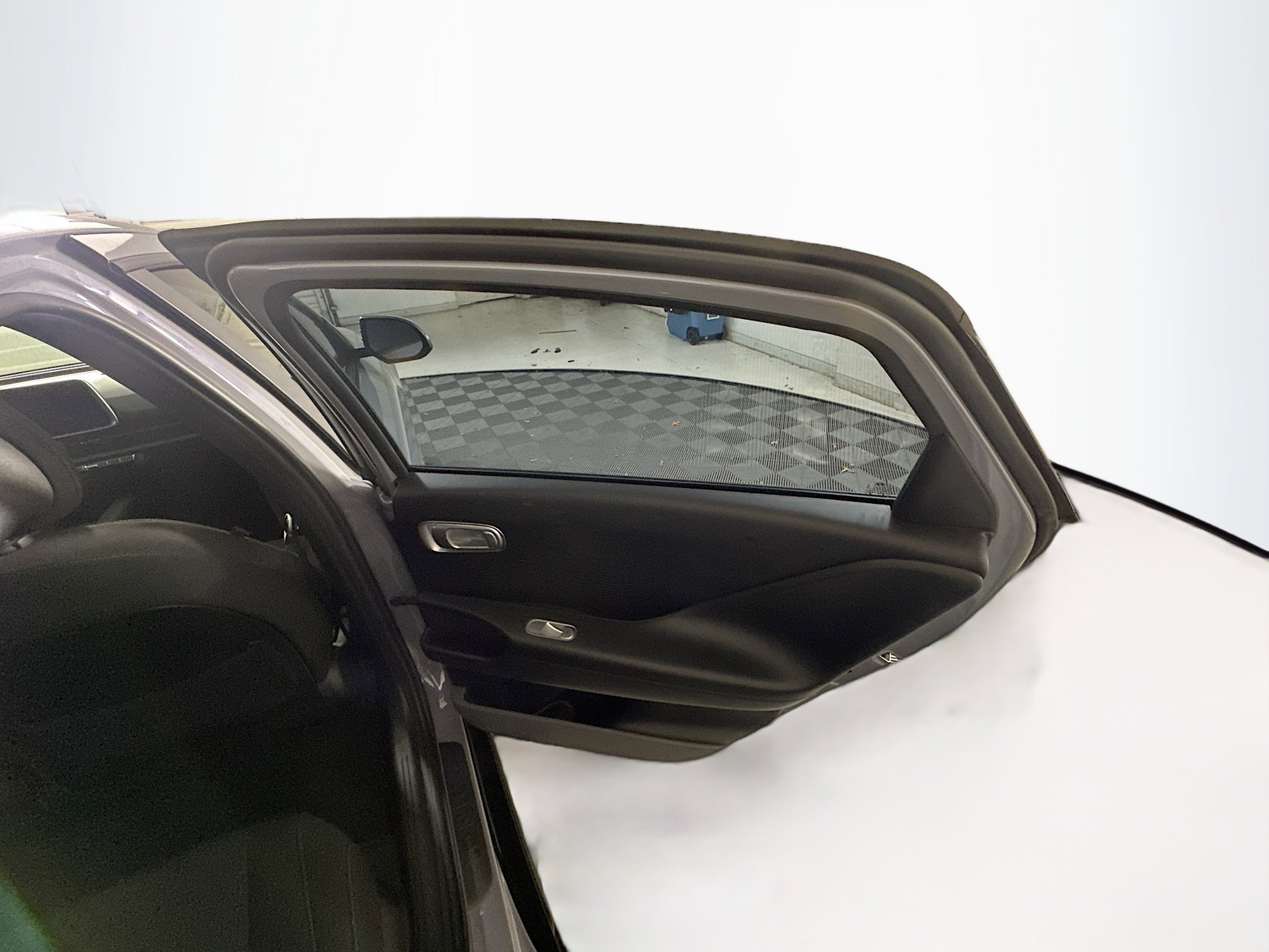 Used 2025 Hyundai Ioniq 6 SE image 30