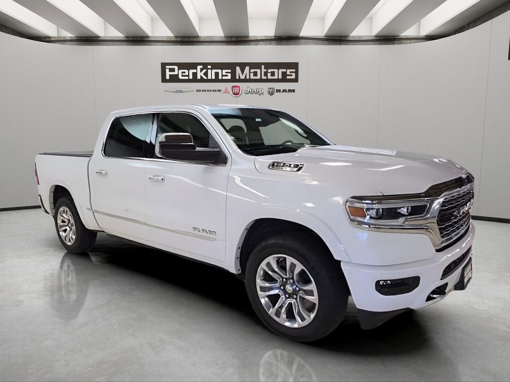 Used 2022 RAM 1500 Limited w/ Body Color Bumper Group AWD/4WD image 3