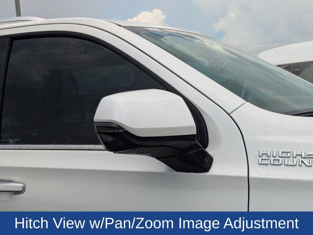 Used 2024 Chevrolet Tahoe High Country w/ Premium Package RWD image 12