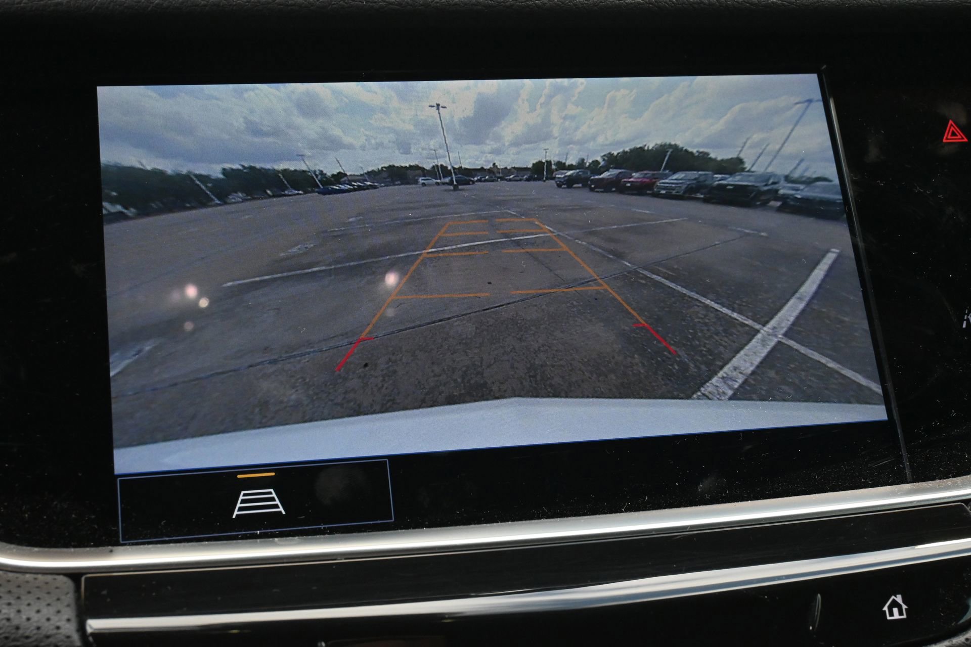 Certified 2023 Cadillac XT6 Luxury FWD image 13