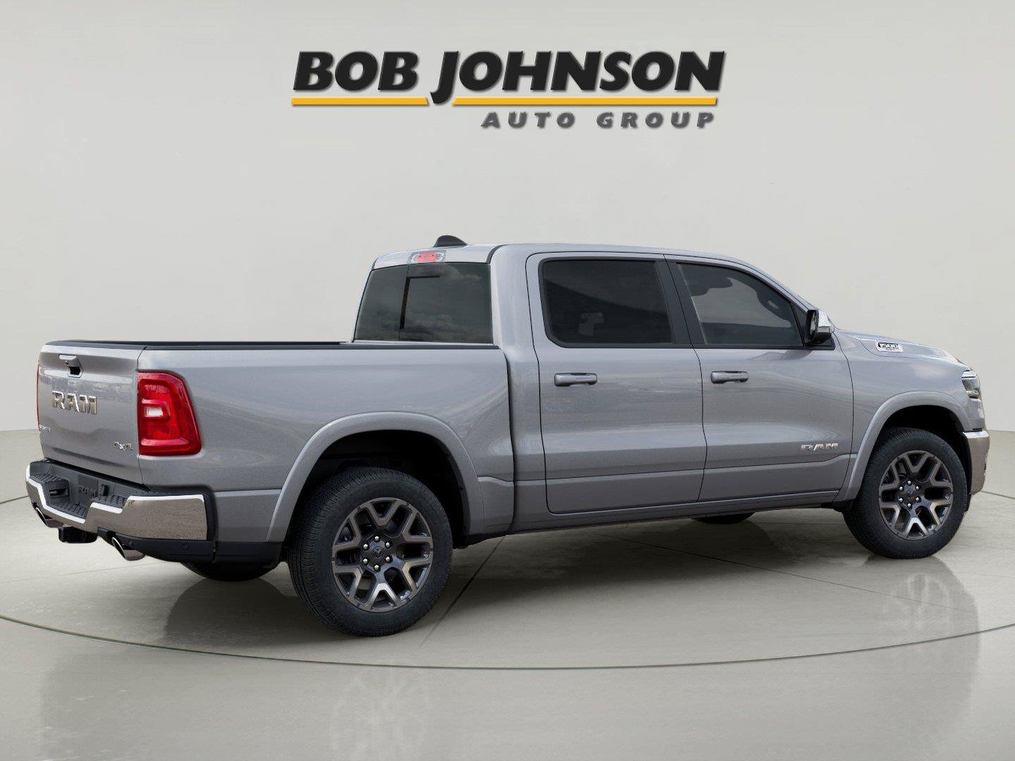 New 2025 RAM 1500 Laramie AWD/4WD image 7