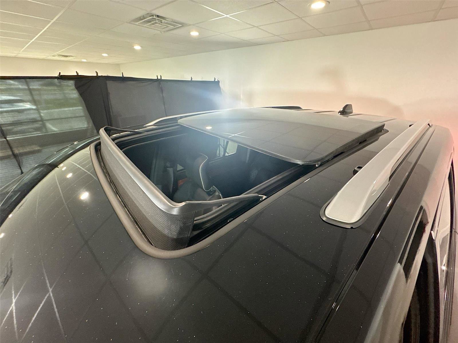 Used 2022 Jeep Grand Cherokee Summit image 17