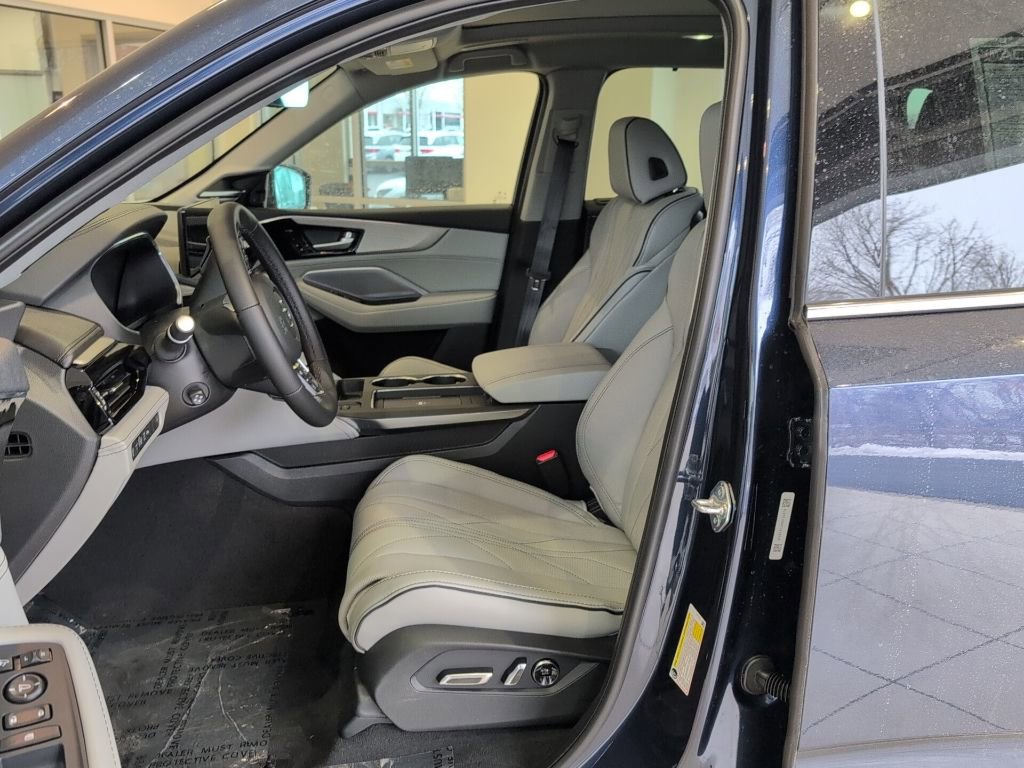 New 2026 Acura MDX w/ Advance Package image 9