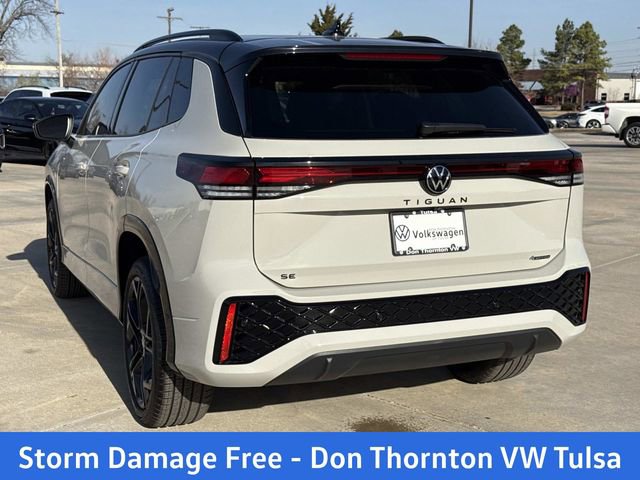 New 2026 Volkswagen Tiguan SE R-Line AWD/4WD image 3
