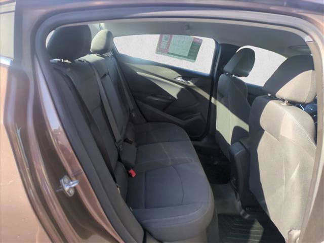 Used 2019 Chevrolet Cruze LT w/ Convenience Package image 18